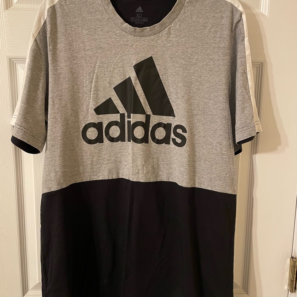 Adidas Men's Gray and Black T-Shirt